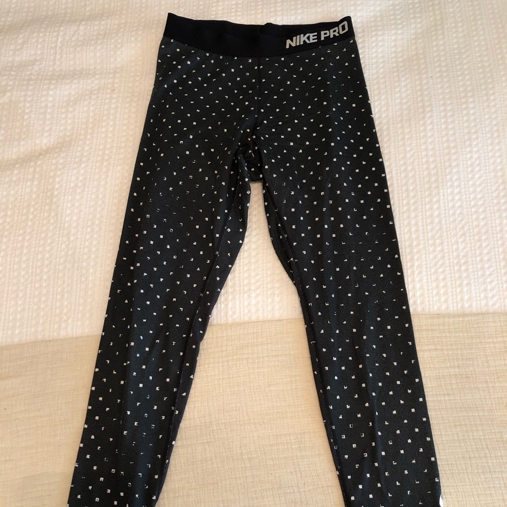 Nike pro leggings!